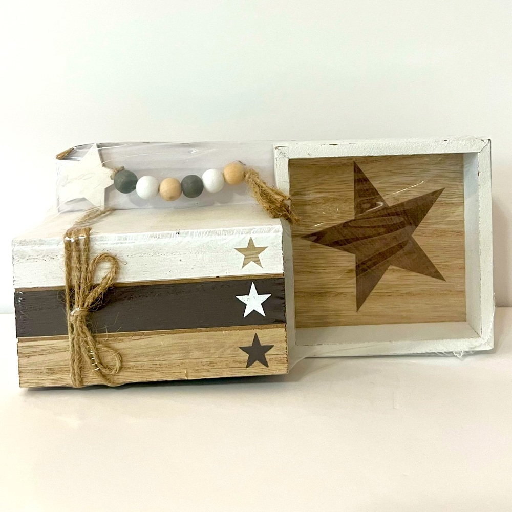 Target 2022 4th of July/Memorial Day Tiered Tray Decor
